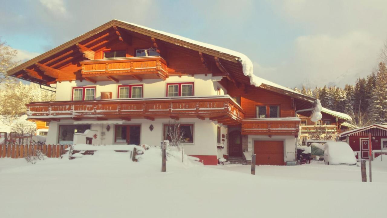 Haus Ferienglueck Ramsau am Dachstein Exterior foto