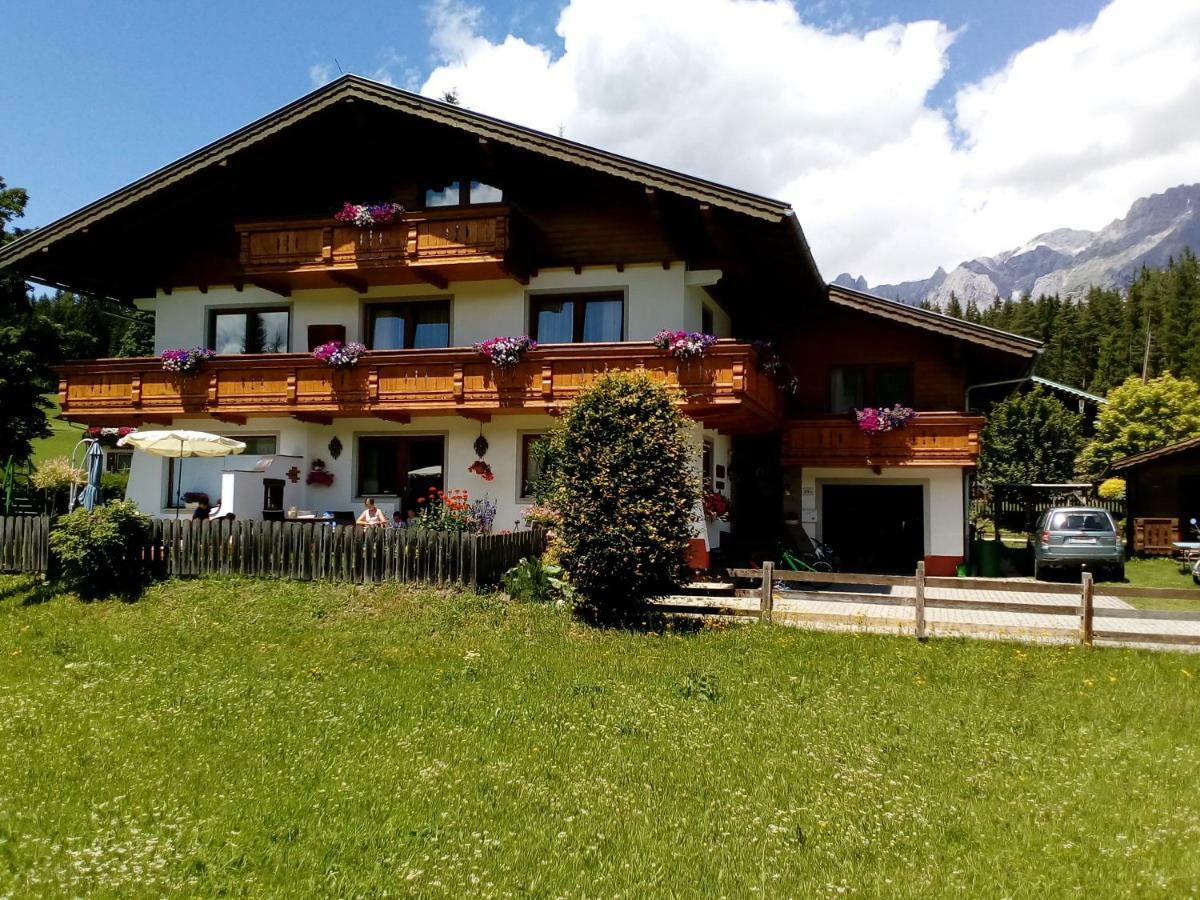 Haus Ferienglueck Ramsau am Dachstein Exterior foto